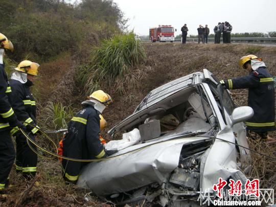 广西车祸最新消息背后的温情故事,一人不幸离世