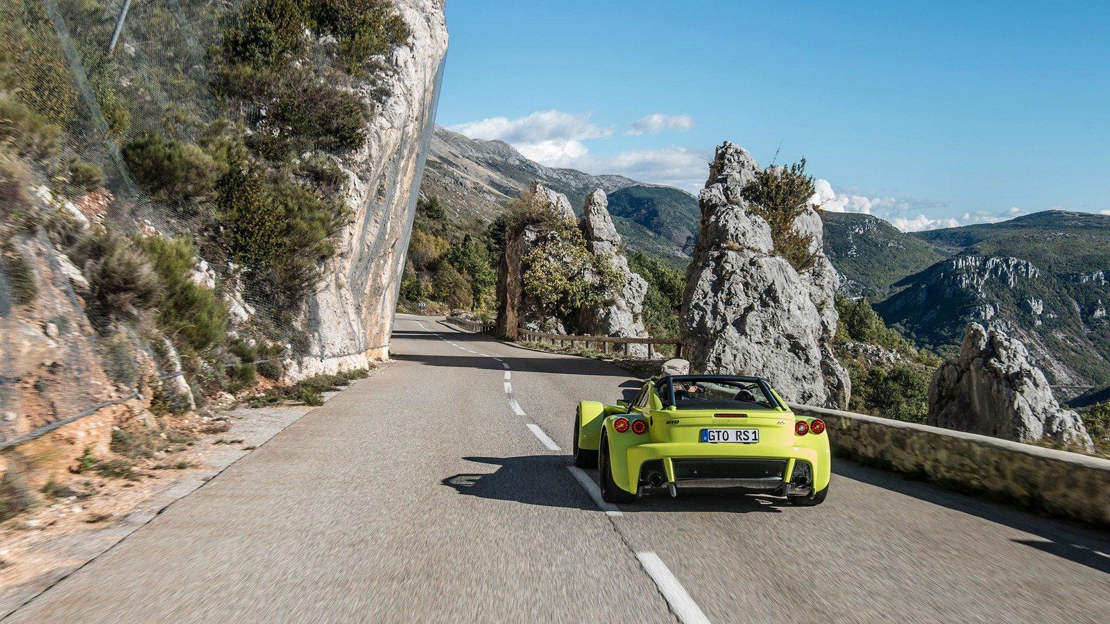 探索特色小店,最新跑车图片隐藏于小巷深处的奇妙宝藏