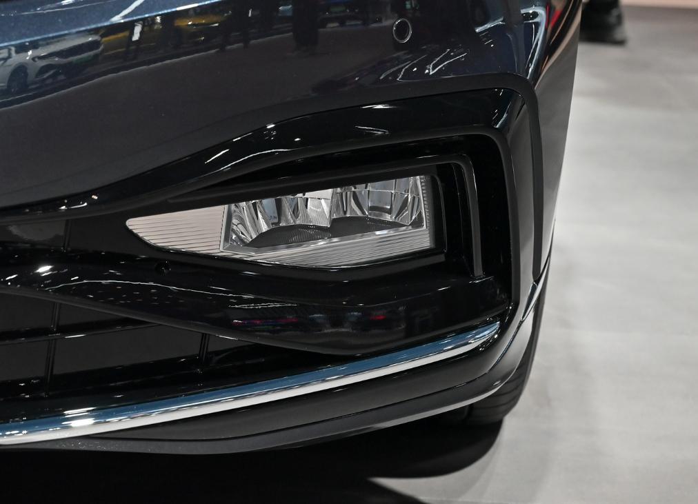 迈腾最新款，自然美景的探索之旅启动