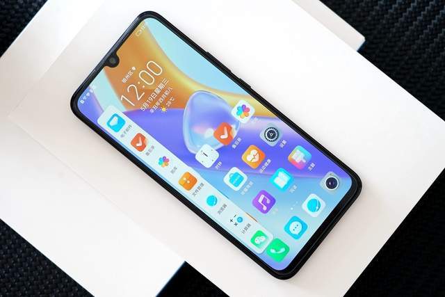 最新新闻评论与革新科技产品介绍,探索前沿科技,感受未来生活之美