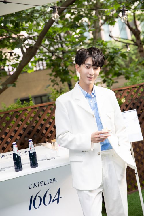 上海最新招聘信息,探索自然美景,寻找内心平静的职场旅程