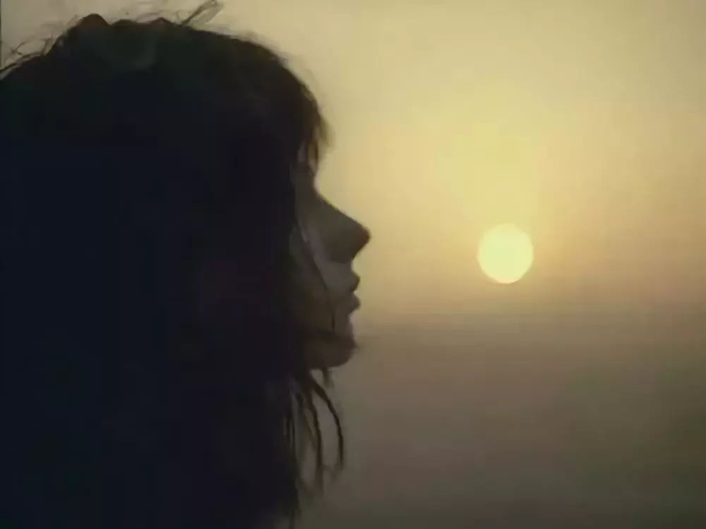 最新伤感图片,情感表达与艺术的展现