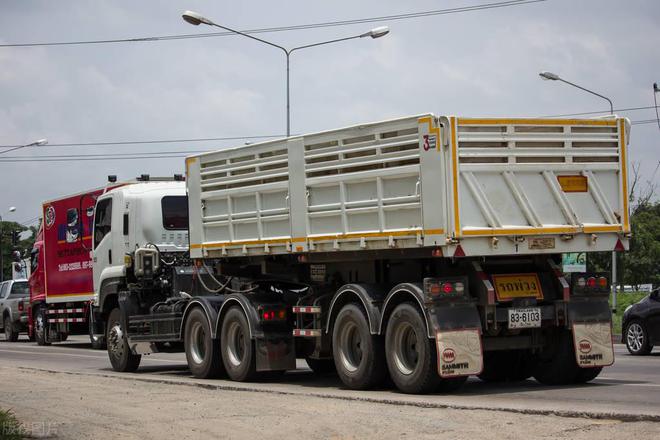 最新挂车司机招聘信息,驾驭变化,启程非凡之旅