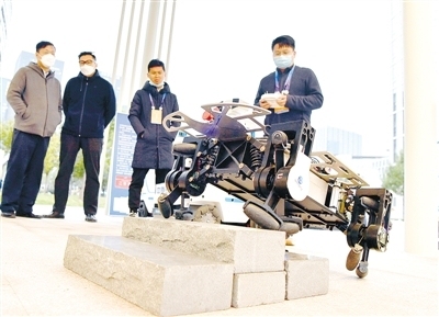 巨野新闻最新动态,高科技产品引领未来,无前之境的极致体验