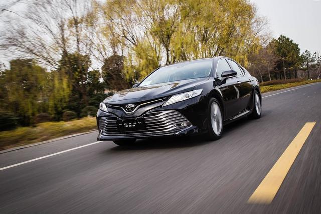 雅阁最新版，小巷中的独特极致体验探索