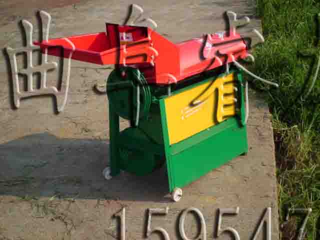 农业革新先锋,最新玉米扒皮机亮相,助力玉米生产现代化