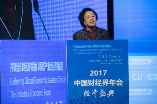 洞悉行业新动态,最新拍卖师挂靠费2016详解