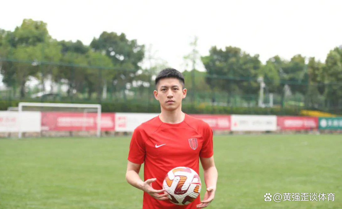 王楚最新动态,科技助力重塑球场传奇之路!