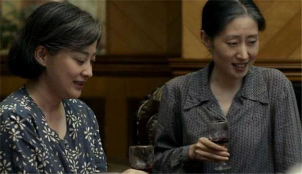 萌妻之嫁给郁先生最新——小巷美食天堂揭秘