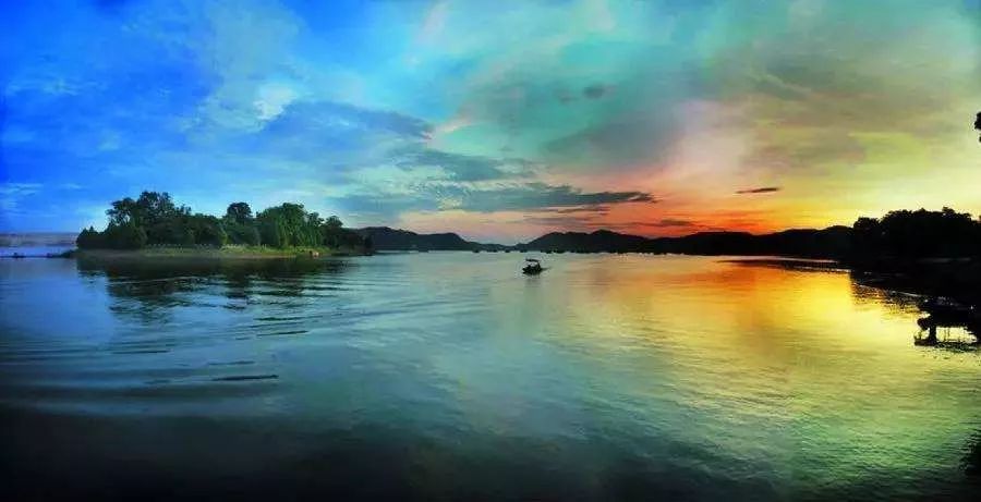 IVVI最新探索,自然美景的治愈之旅,寻找内心平和宁静的旅程