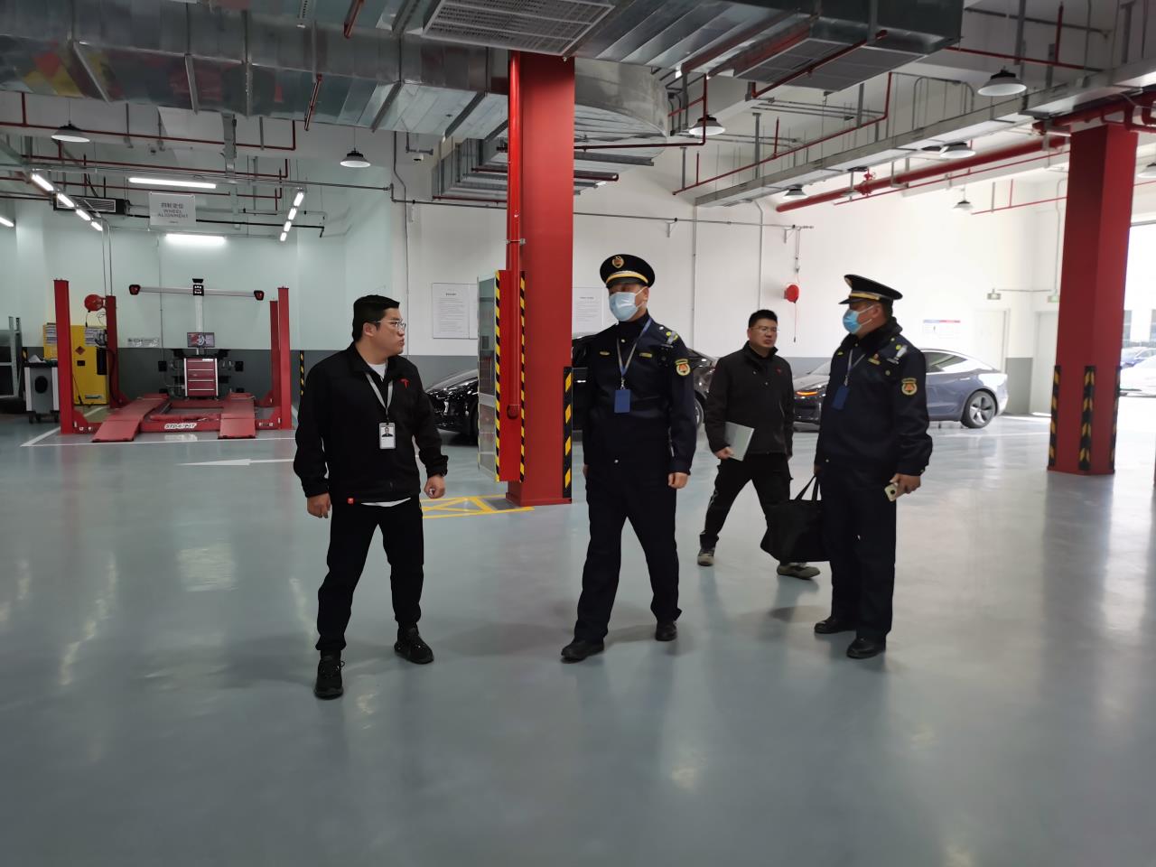 2025澳彩免费资料大全,精细化实施分析_桌面款18.860