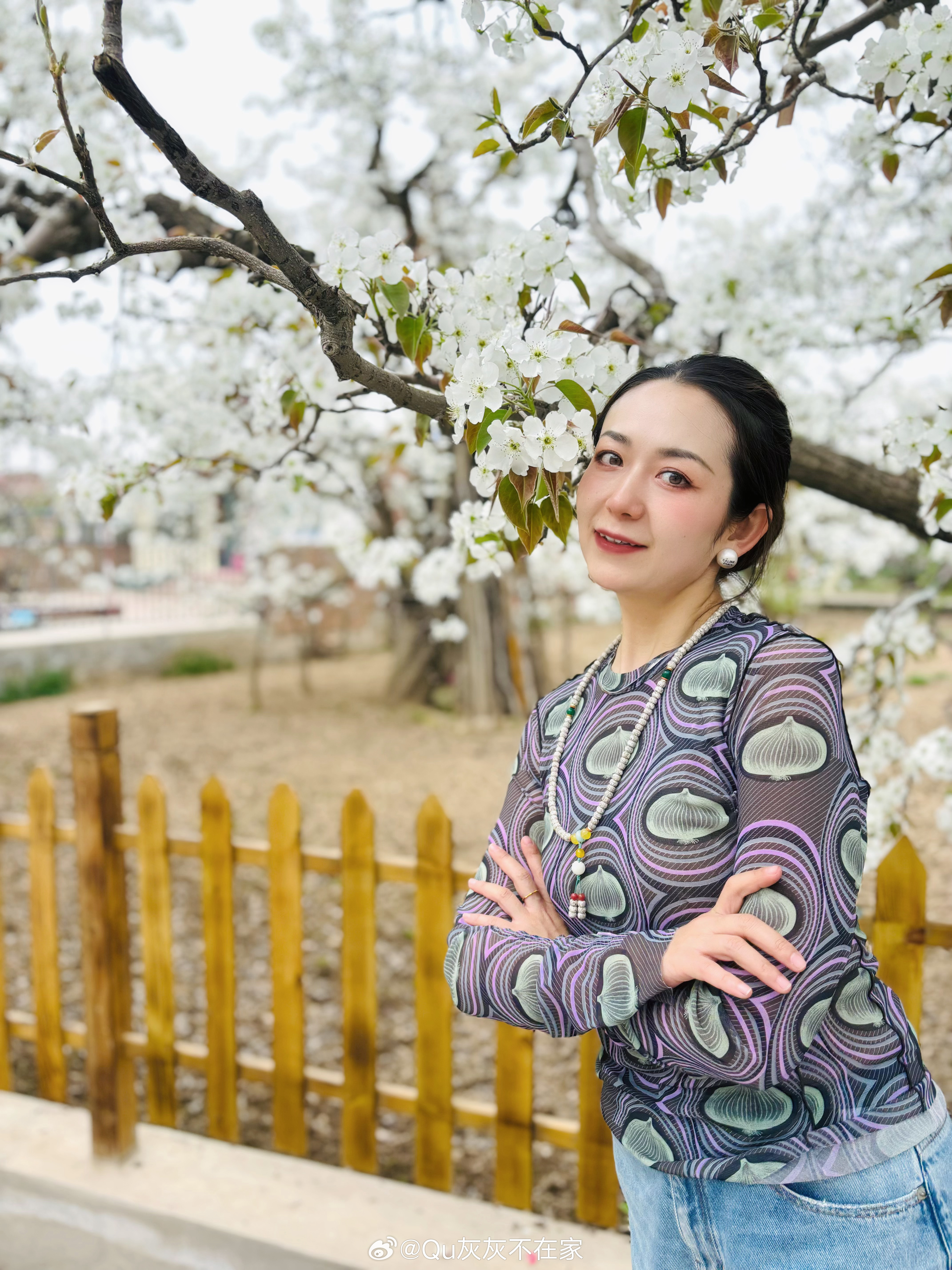果微演员与大自然美景的奇幻之旅