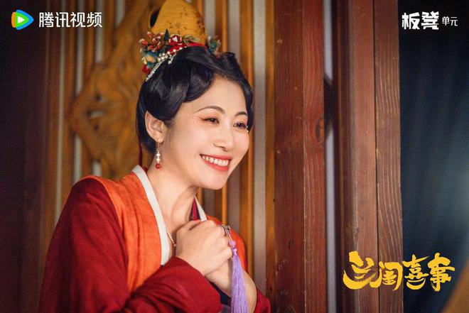 爱奴演员,时代印记下的艺术演绎者