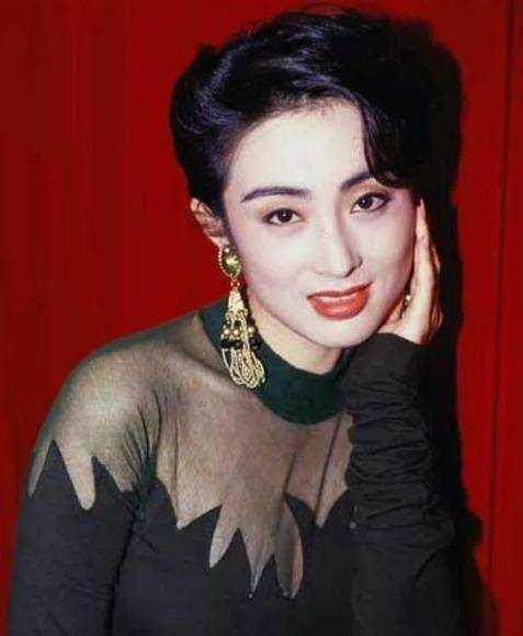 张敏,演艺之路的璀璨之星