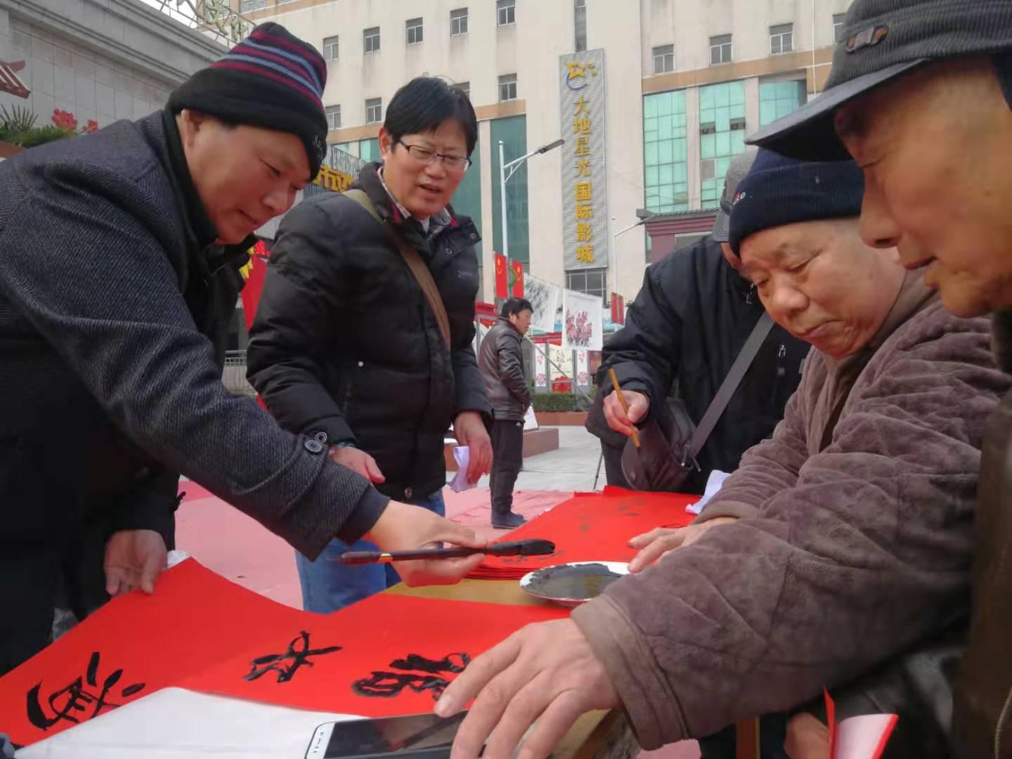 最新春联,高科技产品介绍一览