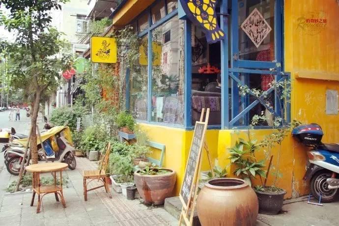 最新监理规范下的独特小巷风情与隐藏小店探索之旅