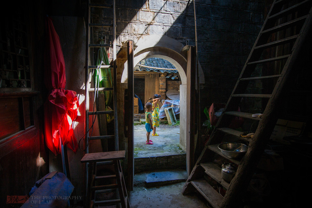 PS最新下载与小巷深处的秘密小店探秘之旅