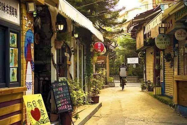 通辽疫情下的小巷奇遇,隐藏版特色小店的独特故事