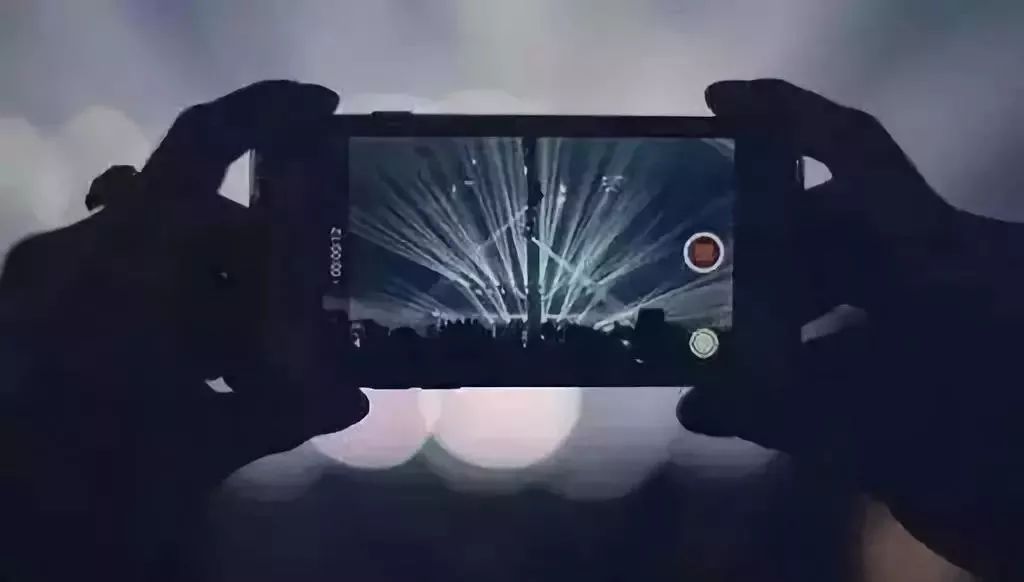 最新最火视频,社会现象的深度解析与探讨