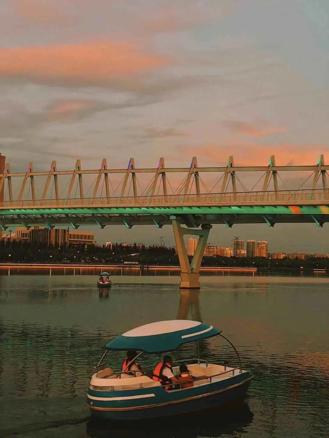 带你领略全新体验,2017最新QQ与小红书分享